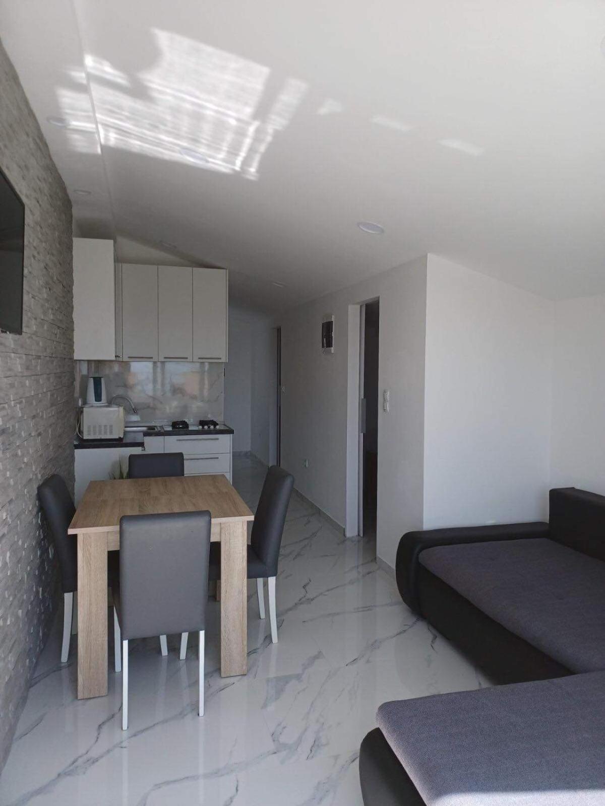 Apartment Sun Vir Room photo