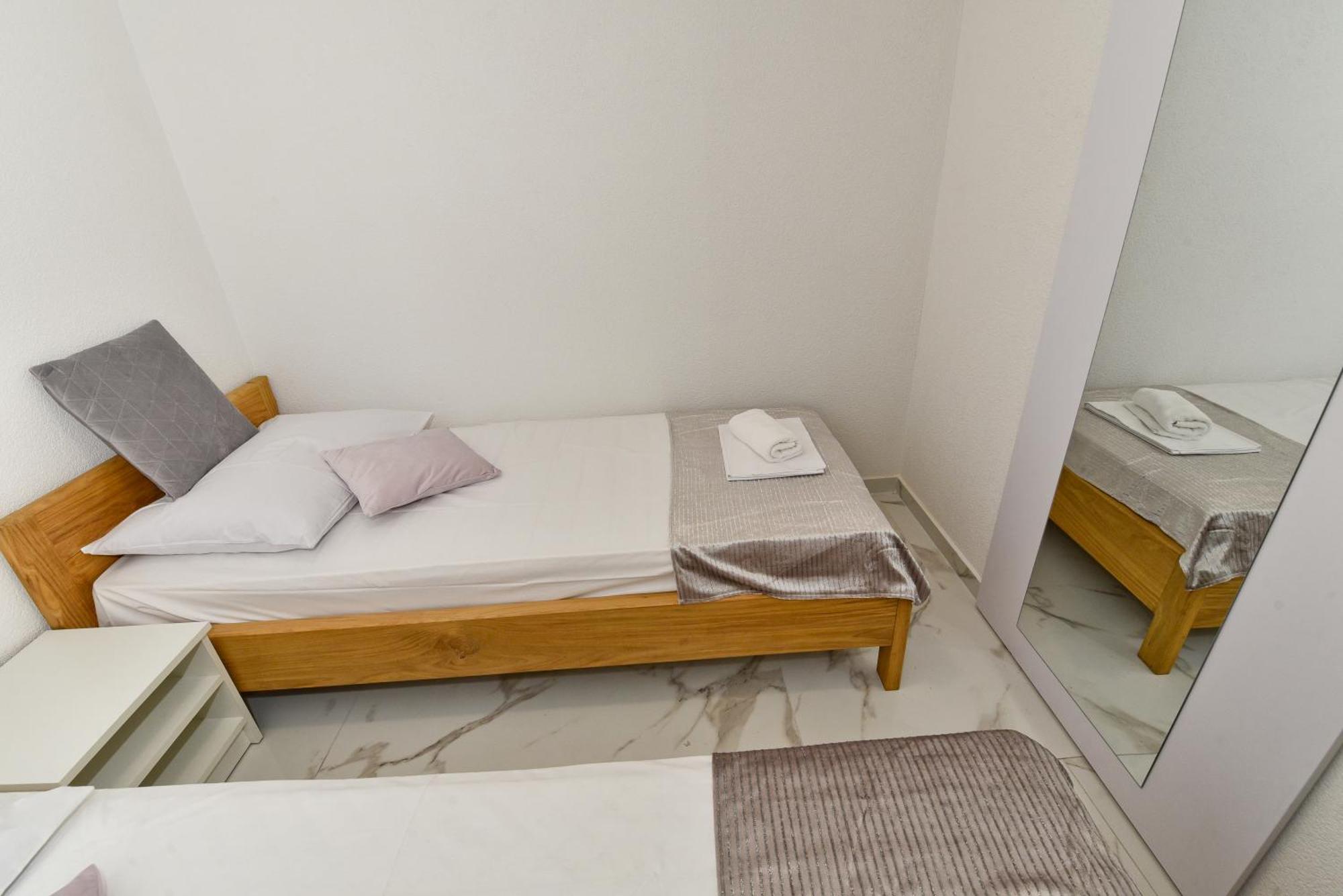 Apartment Sun Vir Room photo